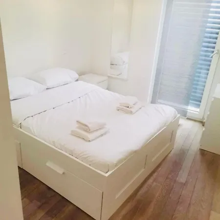 Modern Two Bedrooms In Center With A Private Parking * Luxemburgo